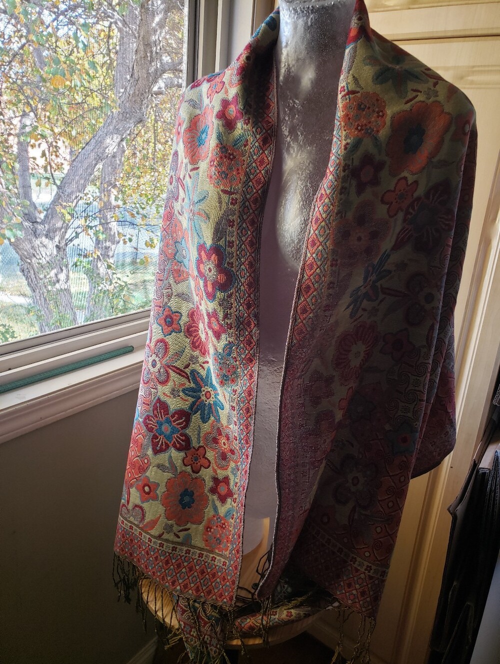 Floral Woven Shawl Jacket - Multicolor